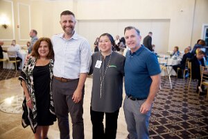 LR Grad 2025 Groups_08